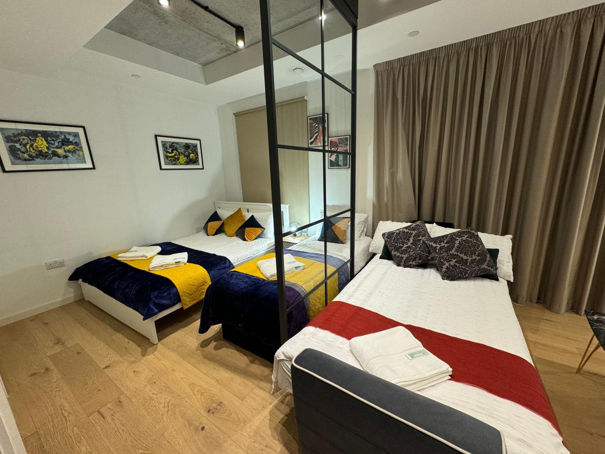 Amazing Cosy Apartment, Next To O2 Arena And Close To London Excel, Secure Parking Bagian luar foto